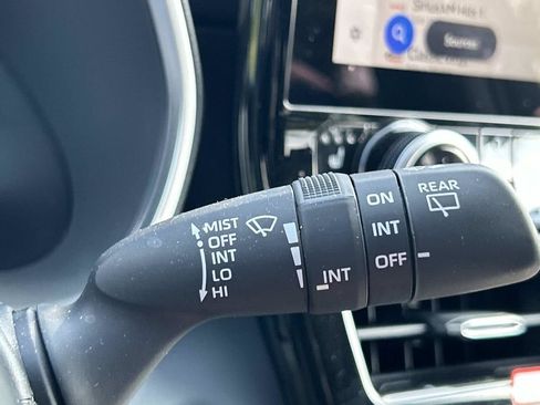 New 2026 Toyota Highlander Limited AWD/4WD image 39