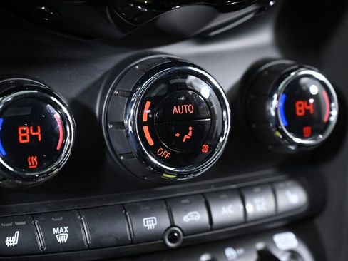 Certified 2024 MINI Cooper SE image 20