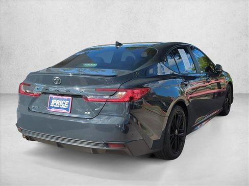 Certified 2025 Toyota Camry SE image 6