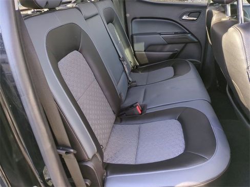 Certified 2021 Chevrolet Colorado Z71 w/ Z71 Midnight Edition image 26