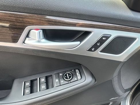 Used 2017 Genesis G80 3.8 w/ Option Group 02 AWD/4WD image 12