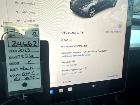 Used 2023 Tesla Model Y Long Range image 3
