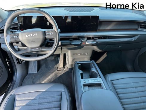 New 2026 Kia EV9 Land image 12
