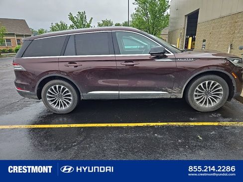 Used 2020 Lincoln Aviator Reserve w/ Equipment Group 201A AWD/4WD image 2