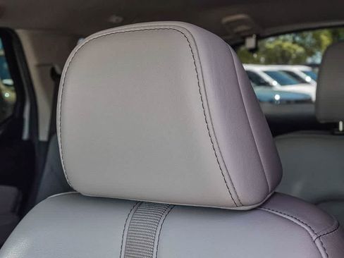 Used 2024 Honda Pilot EX-L image 24