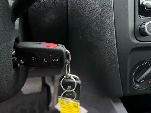 Used 2011 Volkswagen Jetta Sedan image 28