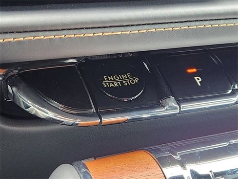 New 2025 Lincoln Aviator Black Label image 20