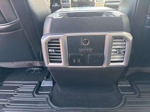 Used 2019 Ford F250 Platinum AWD/4WD image 27