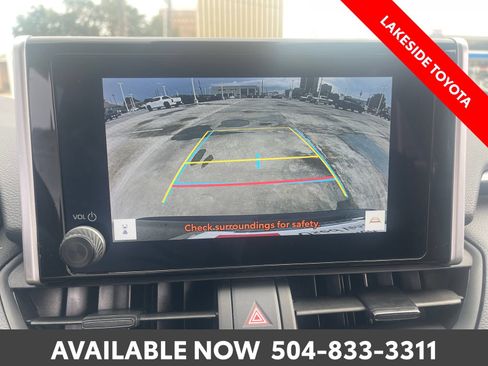 Used 2025 Toyota RAV4 XLE FWD image 34