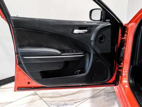 Used 2020 Dodge Charger R/T RWD image 37
