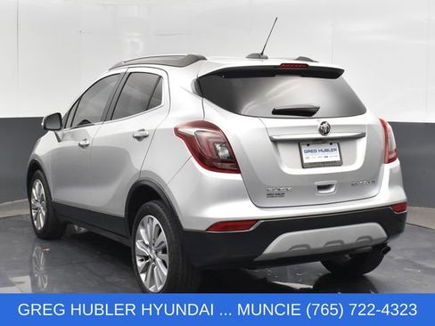 Used 2018 Buick Encore Preferred FWD image 2