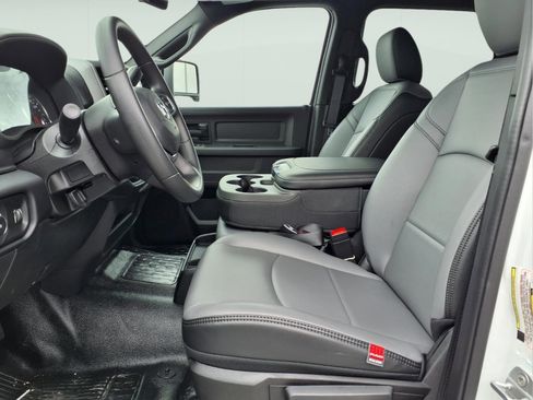 New 2026 RAM 5500 Tradesman AWD/4WD image 8