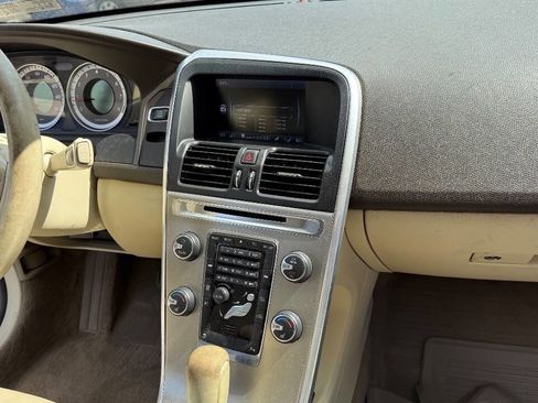 Used 2012 Volvo XC60 T6 image 18