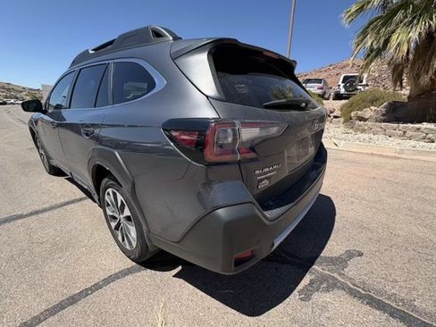 Used 2023 Subaru Outback Limited AWD/4WD image 3