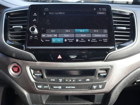 Used 2024 Honda Ridgeline Sport image 21