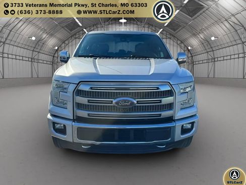 Used 2016 Ford F150 Platinum w/ Equipment Group 701A Luxury image 8