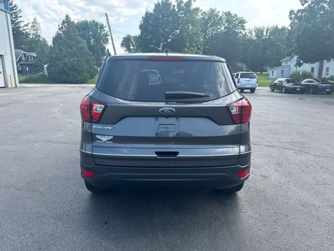 Used 2019 Ford Escape S FWD image 4