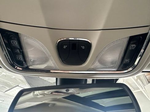 Used 2016 Jeep Cherokee Limited AWD/4WD image 46