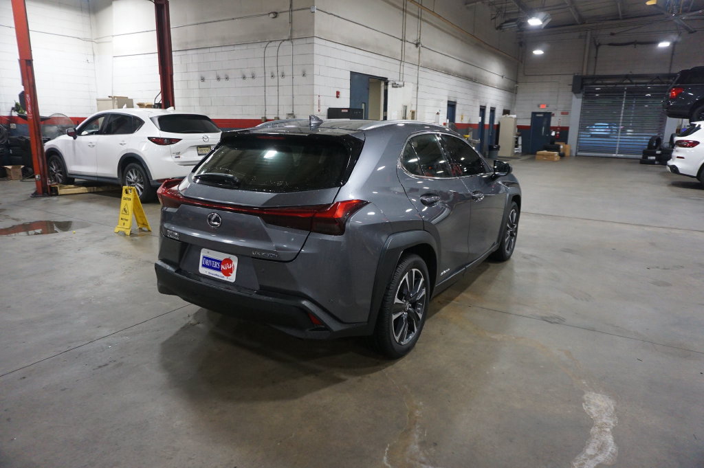 Used 2021 Lexus UX 250h w/ Accessory Package (Z2) AWD/4WD image 22