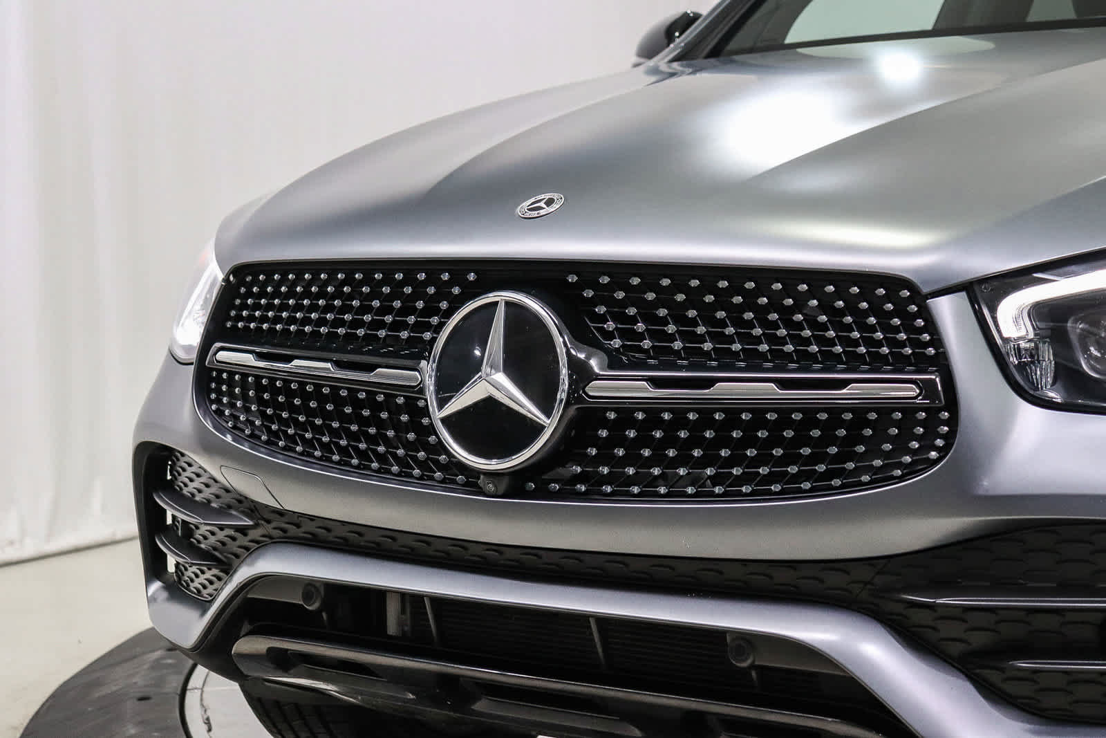 Used 2022 Mercedes-Benz GLC 300 4MATIC Coupe image 8