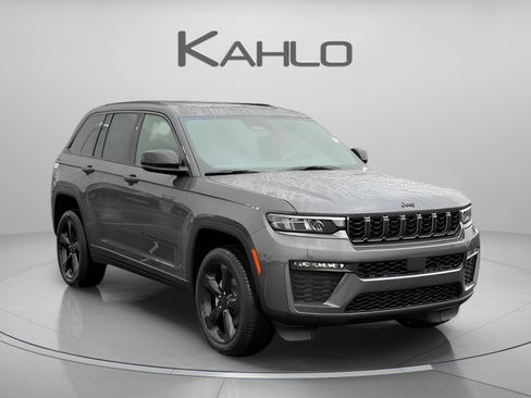 New 2026 Jeep Grand Cherokee Limited AWD/4WD image 7