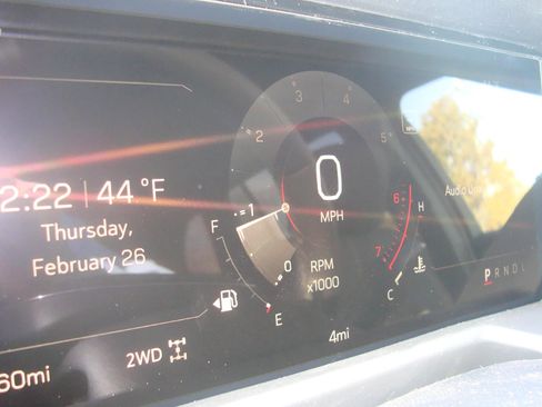 New 2026 GMC Acadia Elevation image 11