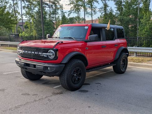 Used 2022 Ford Bronco Wildtrak AWD/4WD image 8