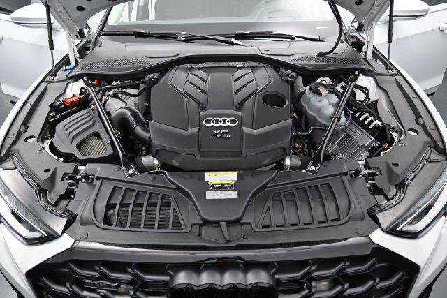 Used 2024 Audi A8 L 3.0T AWD/4WD image 40