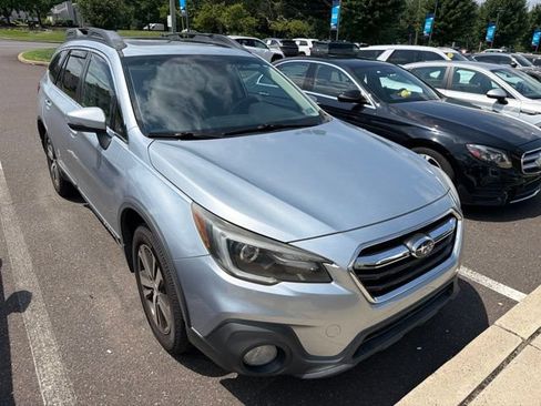 Used 2018 Subaru Outback 2.5i Limited AWD/4WD image 15