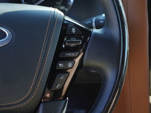 Used 2024 INFINITI QX80 Sensory AWD/4WD image 31
