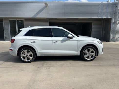 Certified 2023 Audi Q5 2.0T Prestige w/ Prestige Package image 4