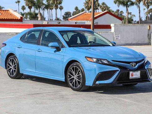 Certified 2024 Toyota Camry SE w/ Convenience Package image 5