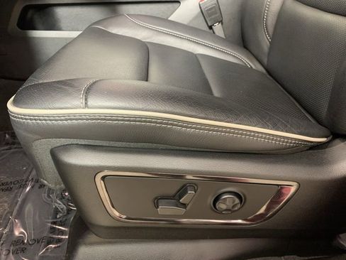 Used 2024 RAM 1500 Limited image 18