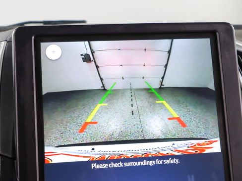 Used 2022 Ford Edge SEL w/ Convenience Package image 18