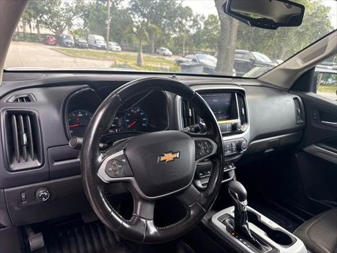 Used 2022 Chevrolet Colorado LT w/ Fleet Safety Package RWD image 13