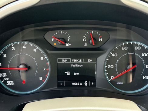 Used 2025 Chevrolet Malibu LT FWD image 10