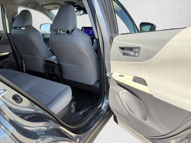 Used 2024 Toyota Venza Limited AWD/4WD image 22