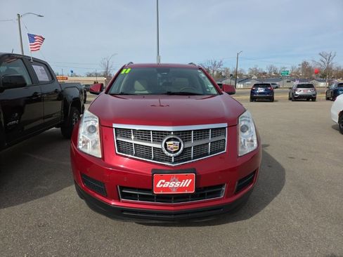 Used 2011 Cadillac SRX Luxury image 2