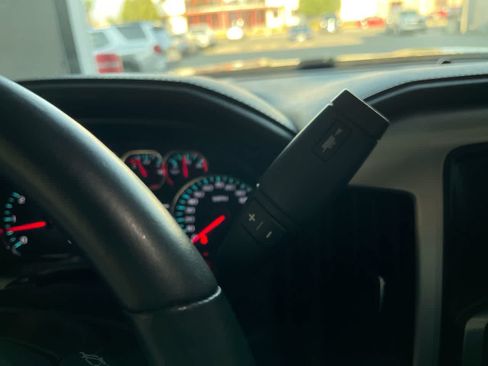 Used 2018 GMC Sierra 1500 SLE w/ Elevation Edition AWD/4WD image 20
