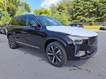 New 2026 Volvo XC90 B5 Core w/ Protection Package