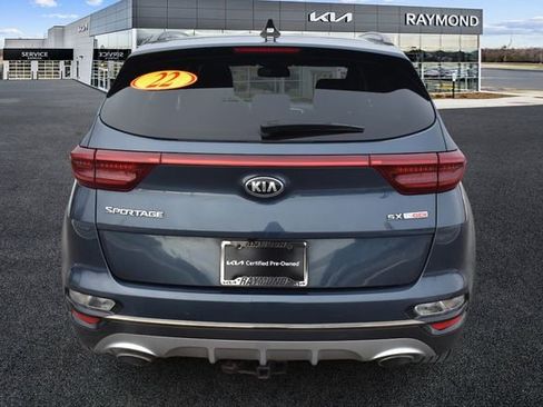 Certified 2022 Kia Sportage SX image 4