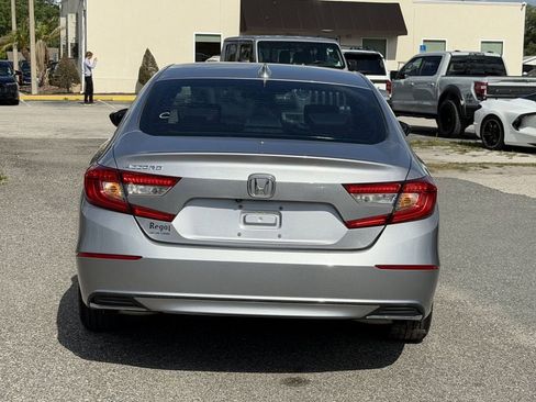 Used 2020 Honda Accord EX image 6