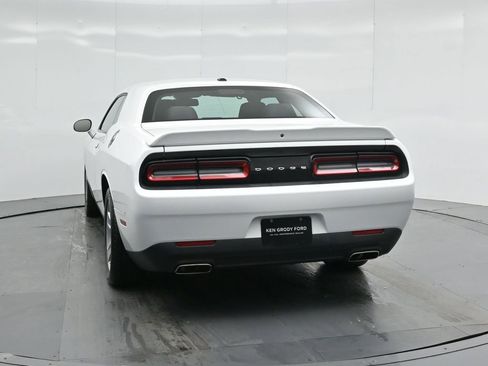 Used 2020 Dodge Challenger SXT image 22