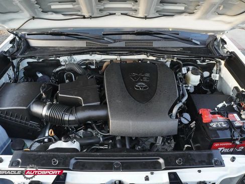 Used 2023 Toyota Tacoma TRD Sport w/ Advanced Technology Package image 14