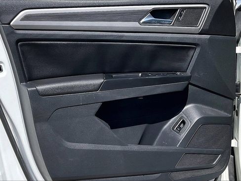 Used 2021 Volkswagen Atlas SEL w/ MDO Package (Bench Seat) image 17