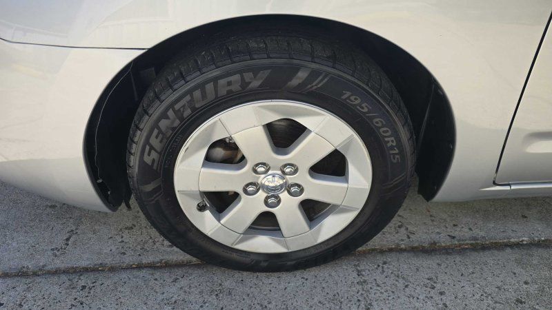 Used 2007 Toyota Prius FWD image 9
