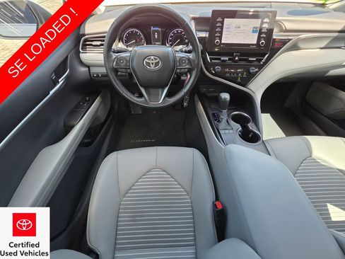 Used 2023 Toyota Camry SE image 6