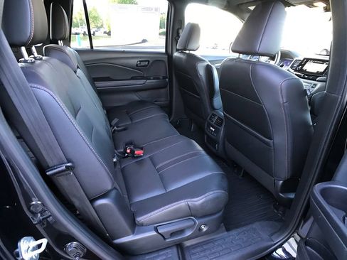 Used 2022 Honda Pilot TrailSport image 31