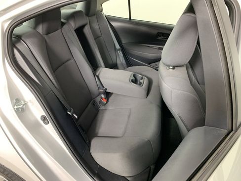 Used 2024 Toyota Corolla LE image 32