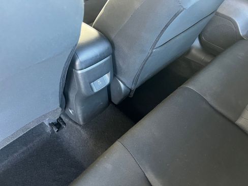 Used 2025 Nissan Versa SV w/ Trunk Package FWD image 23